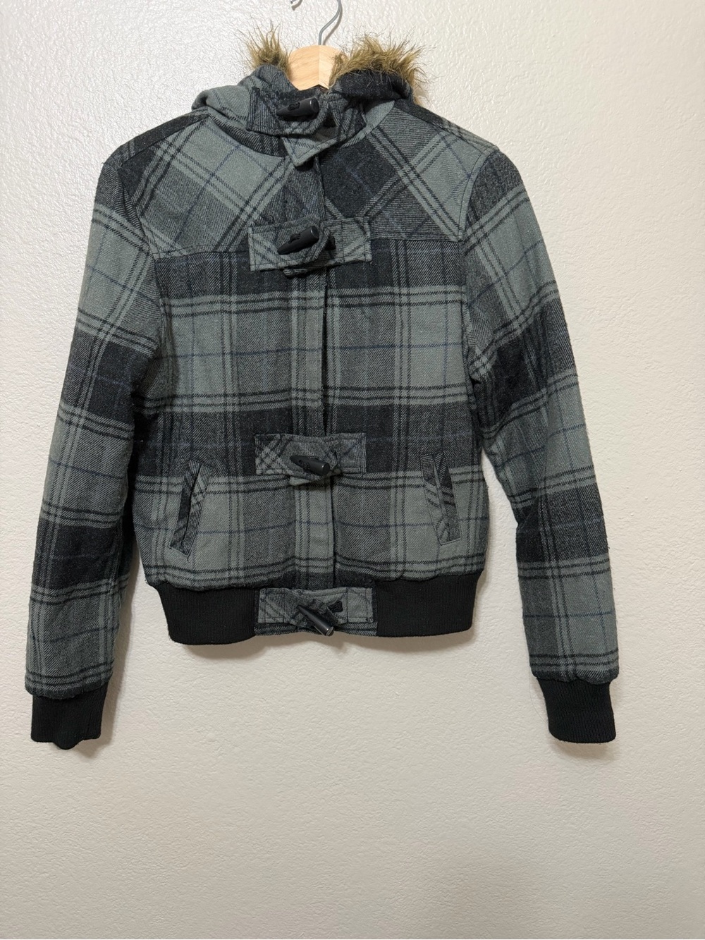 Vintage Anchor Blue Womens Gray/Black Plaid Toggle Faux Far Hooded Jacket Size S